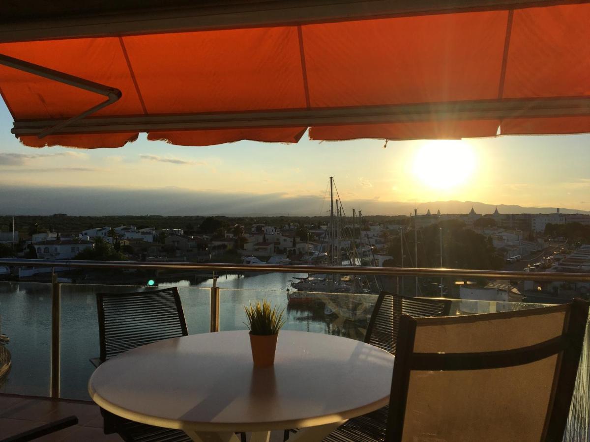 Vue Panoramique Sur La Mediterrannee, Appartement Sur Canal & Proche Plage Rosas Exteriör bild