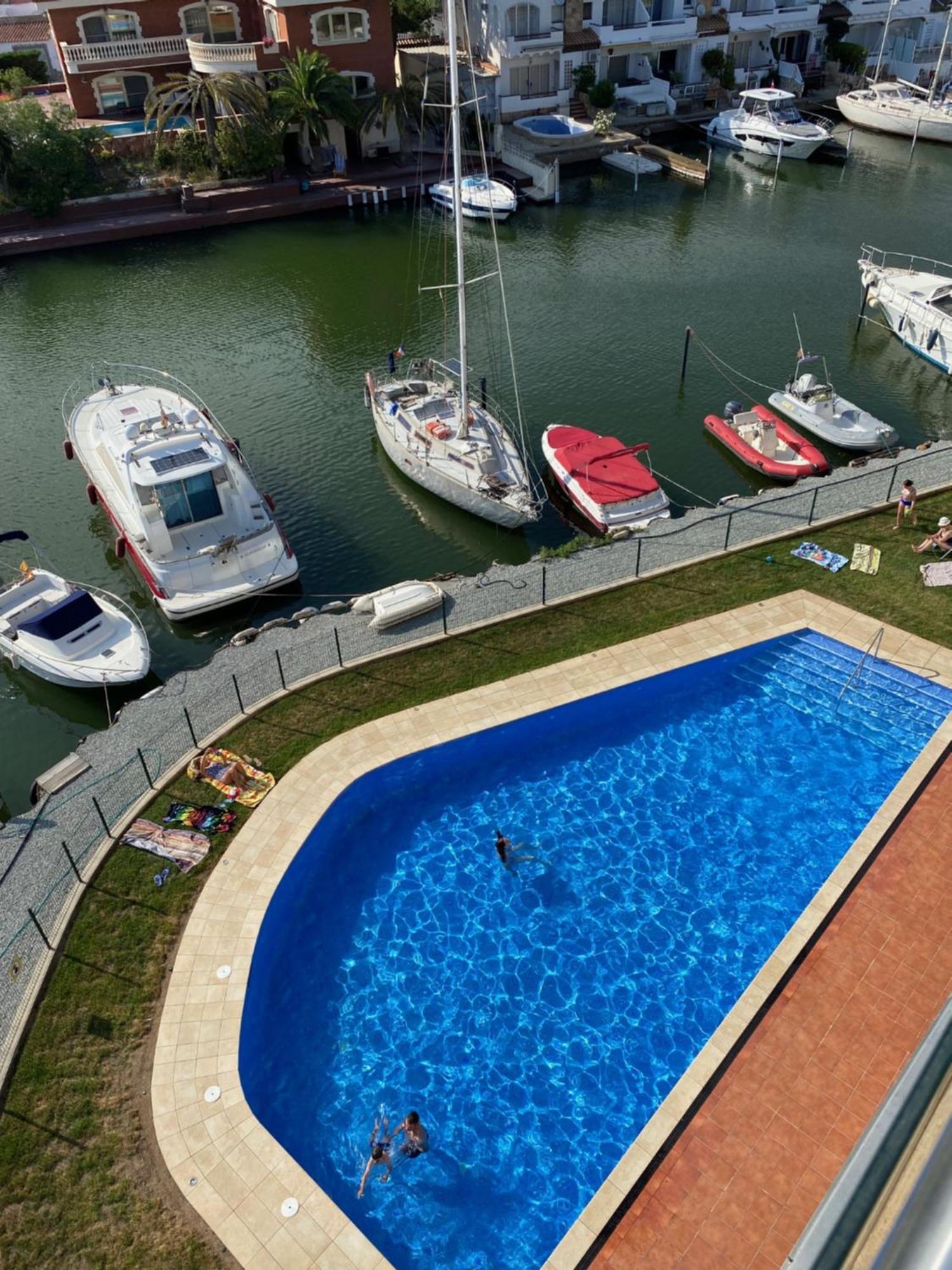 Vue Panoramique Sur La Mediterrannee, Appartement Sur Canal & Proche Plage Rosas Exteriör bild